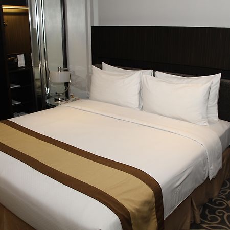 Swiss-Belhotel Balikpapan Екстериор снимка