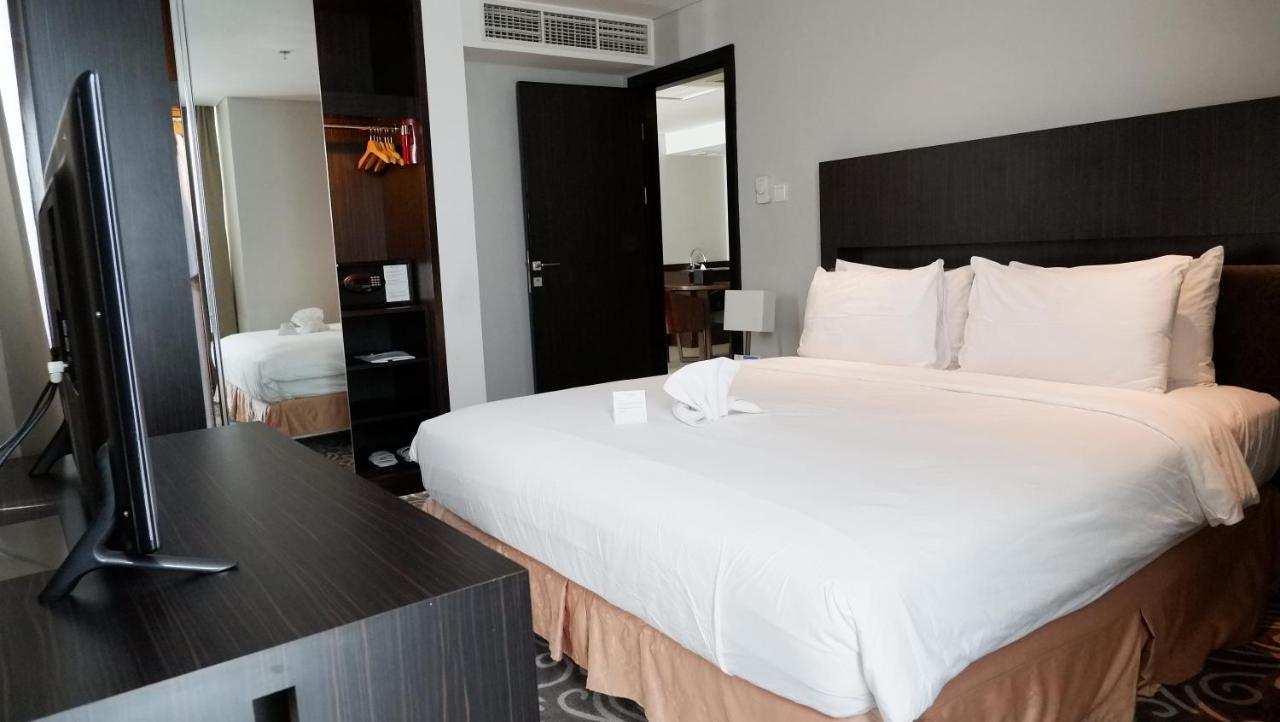 Swiss-Belhotel Balikpapan Екстериор снимка